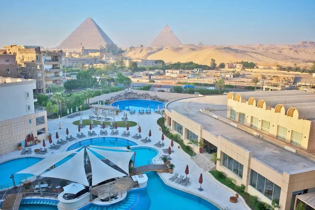 Luxury sightseeing across historic Cairo