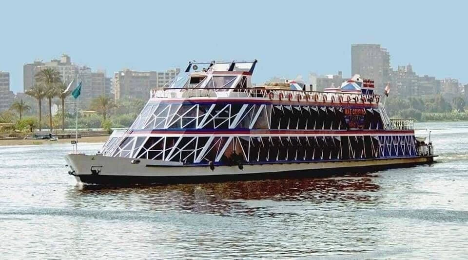 Cairo Nile Lunch Cruise Boat Sailing During Daylight