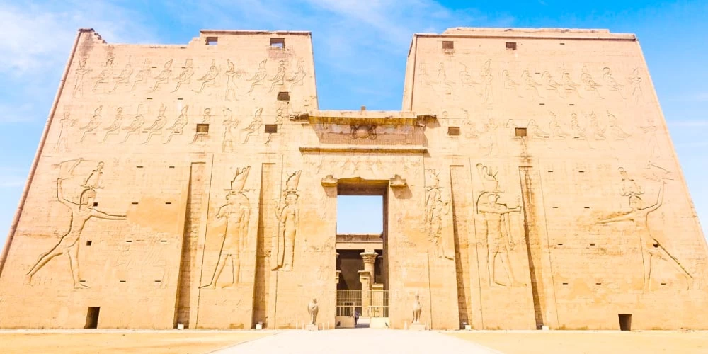 Abu Simbel Day Trip from Aswan