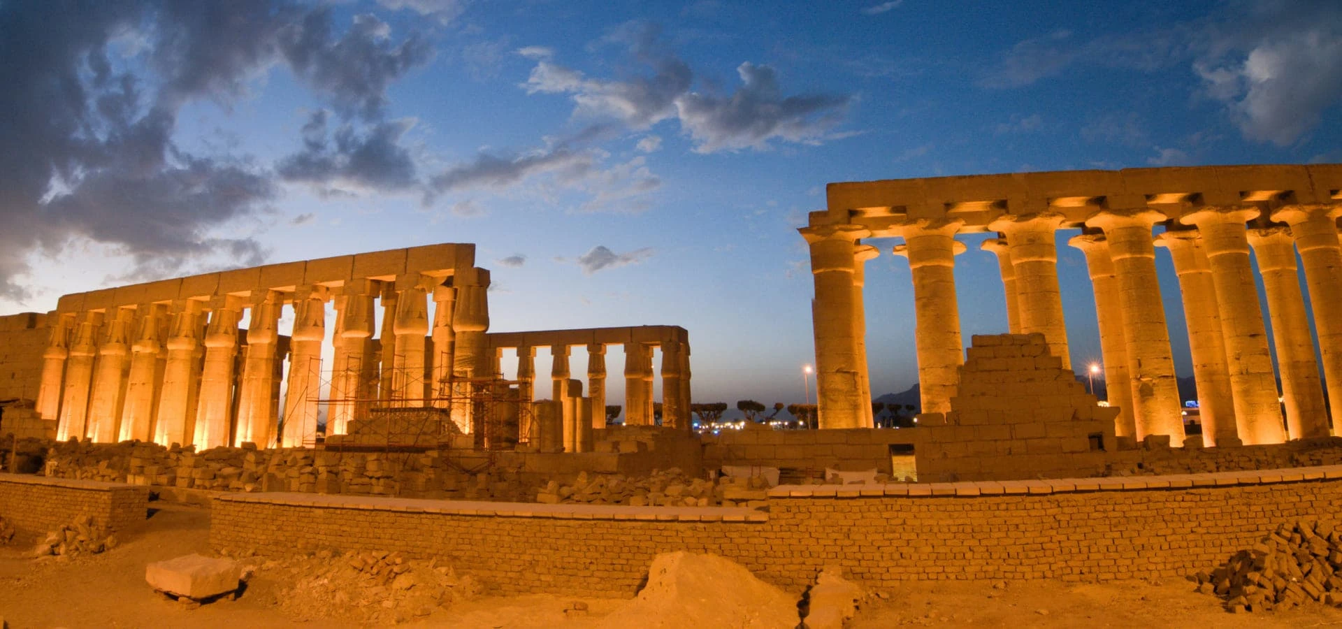 Luxor day tour to East and West Banks - Luxor Temple