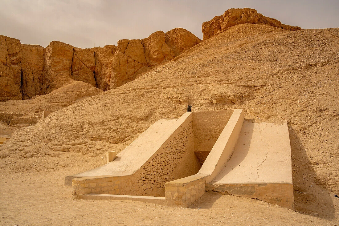 Valley of kings by donkey in Luxor day tour - Valley of the Kings