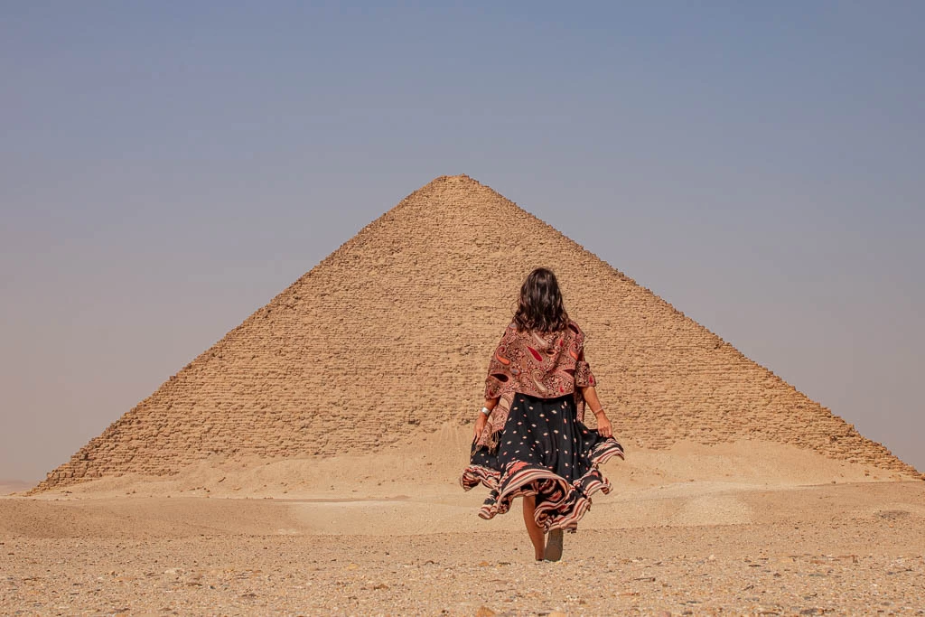 Overnight Tour to Visit Amazing Pyramids in Egypt