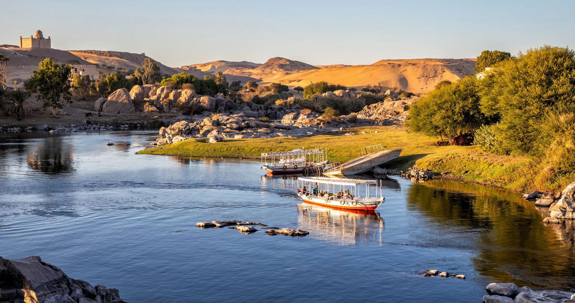 Cairo Full-Day from Aswan & Overnight stay hotel in Cairo