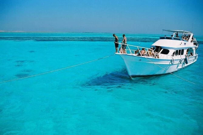 Private Luxury Yacht in Hurghada