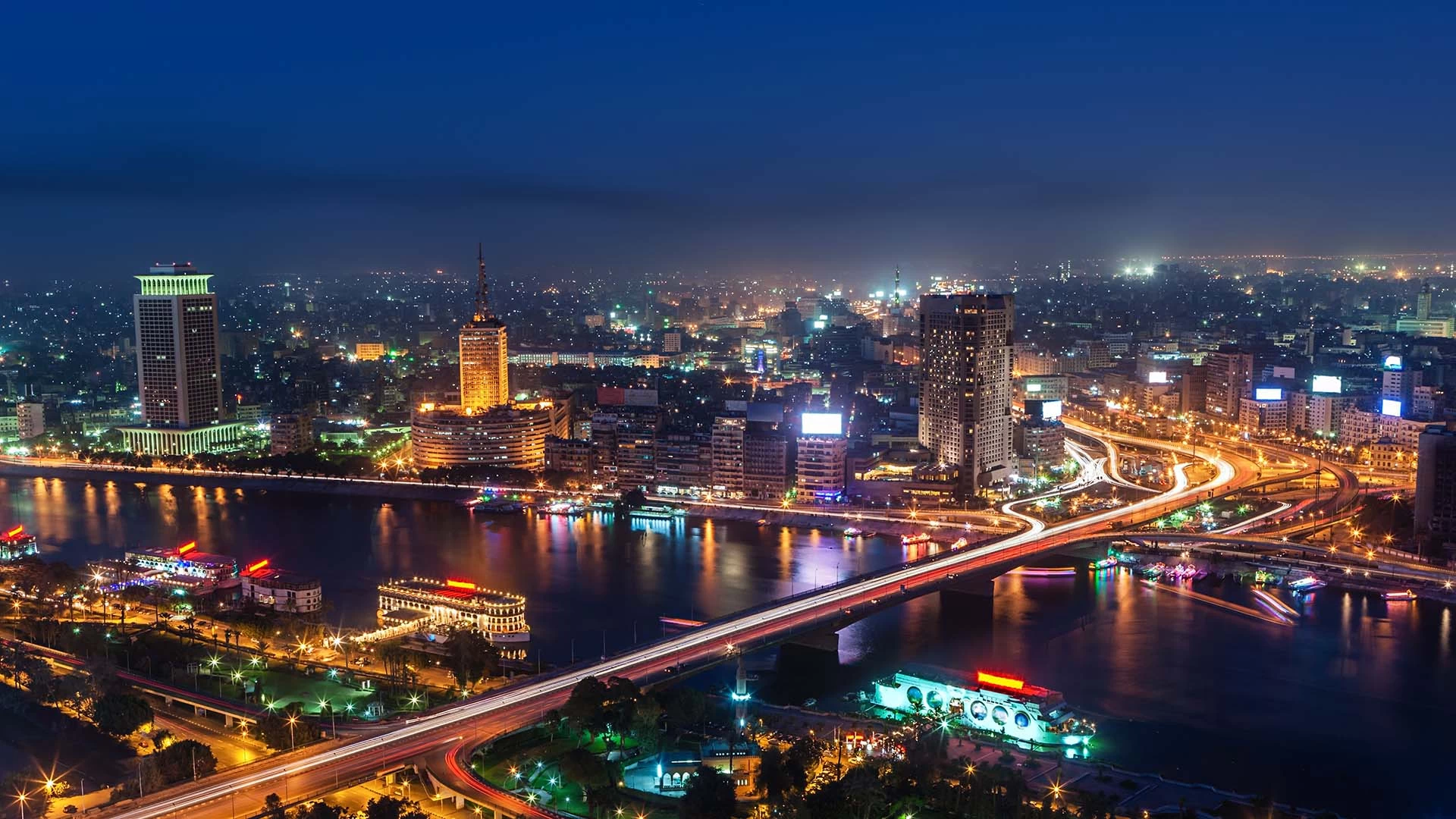 Cairo Tower by Night & Felucca Tour
