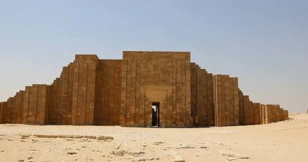 Giza Countryside And Dahshour Day Tour