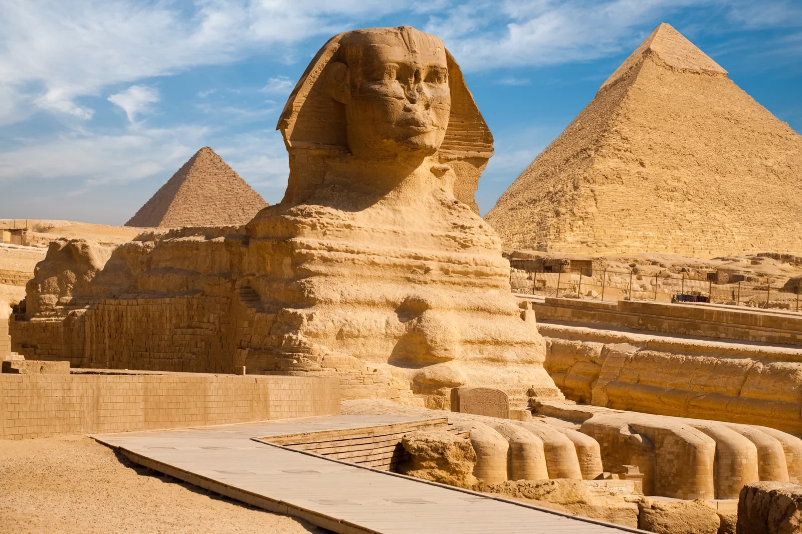 Half-Day Tour to the Pyramids of Giza and the Sphinx from Cairo