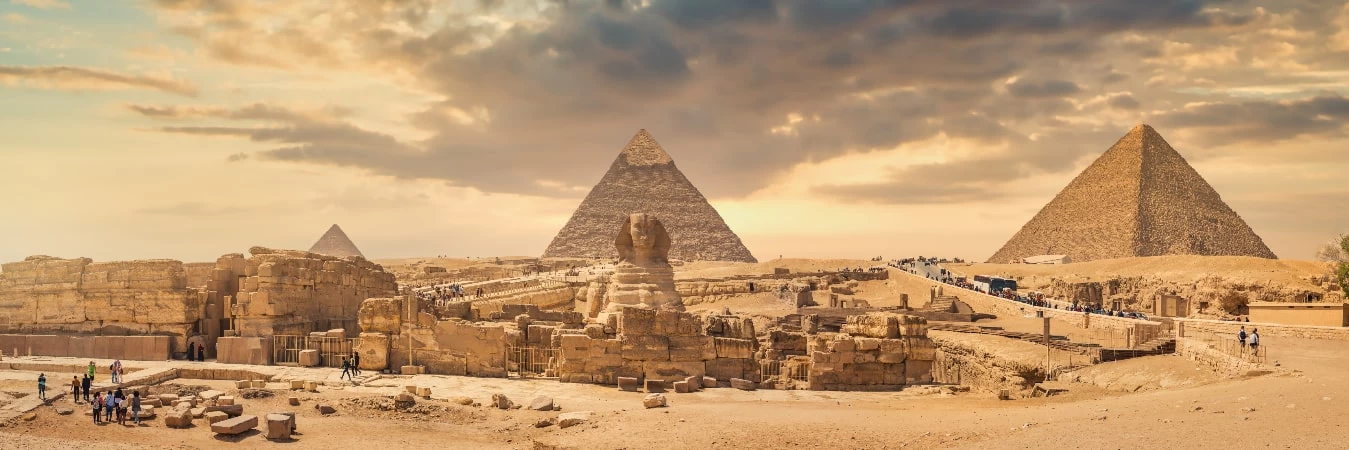 Full-day tour of Cairo with a day with nile cruise dinner