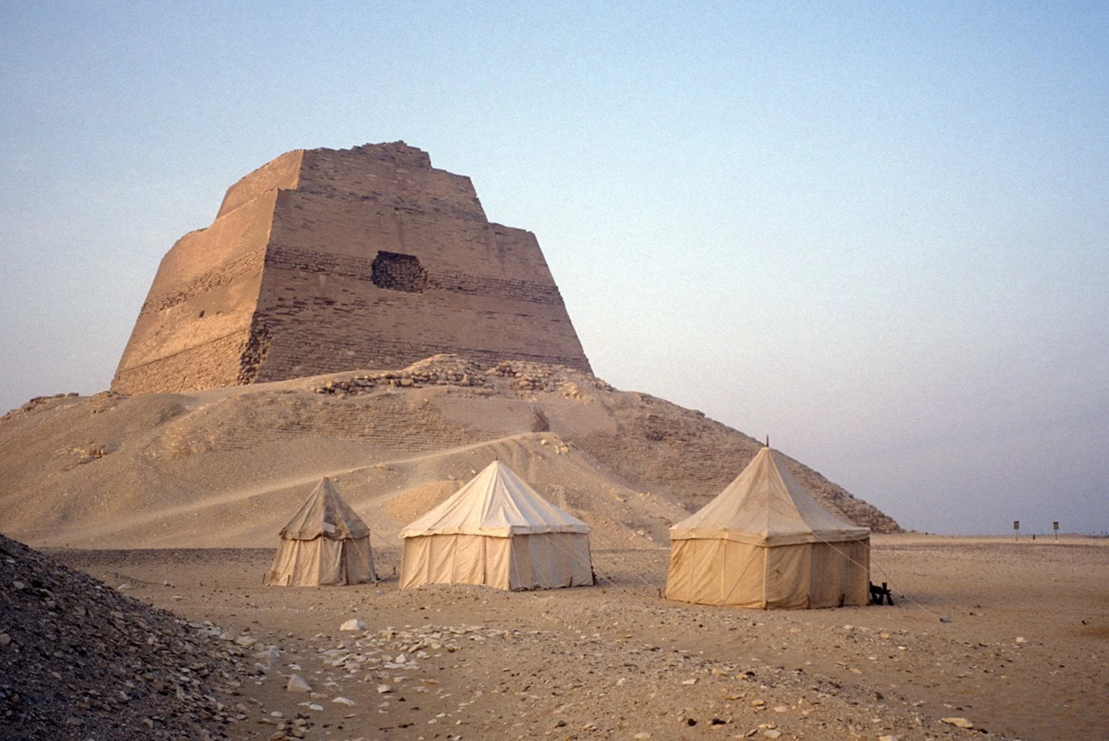 The-pyramids-of-Meidum2