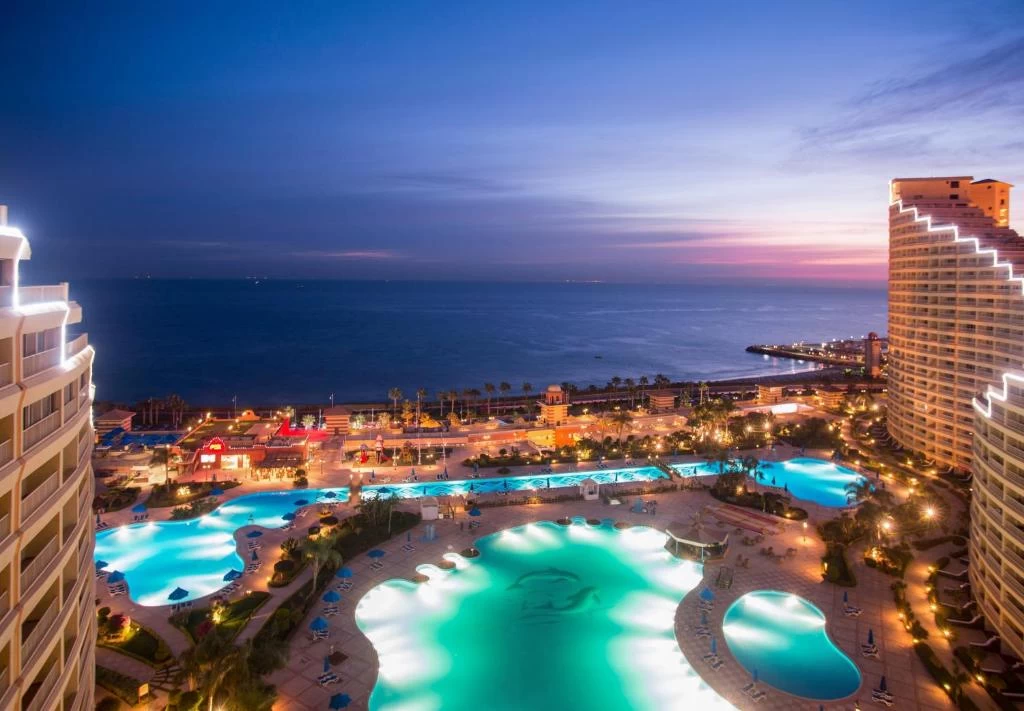 Day Tour to Red Sea El Ain Sokhna from Cairo