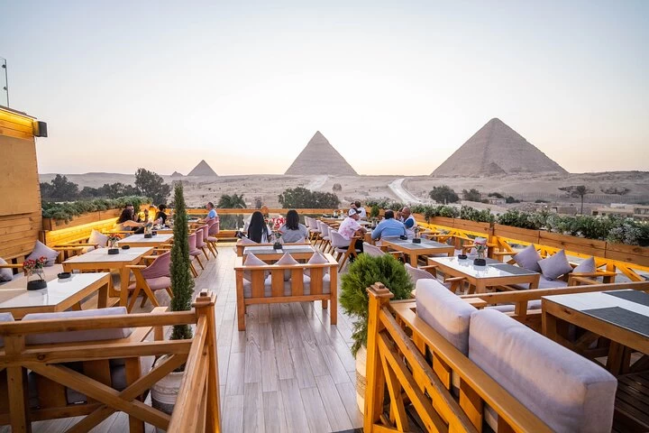 Giza pyramids and Dahshur tour with Lunch in an Egyptian village