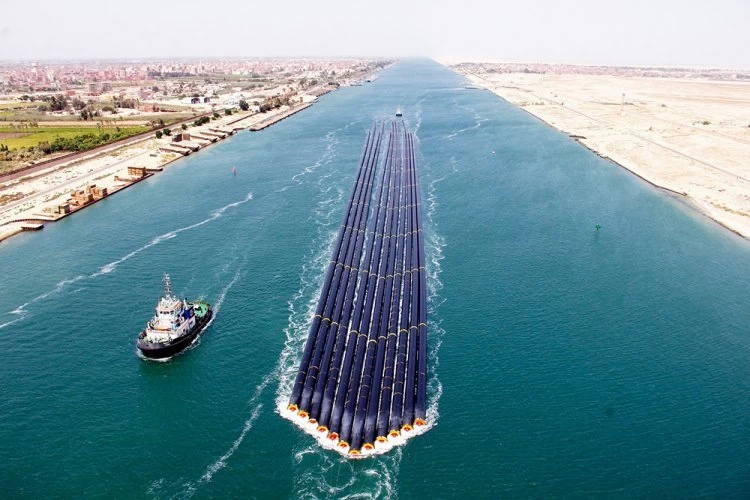 Suez Canal2