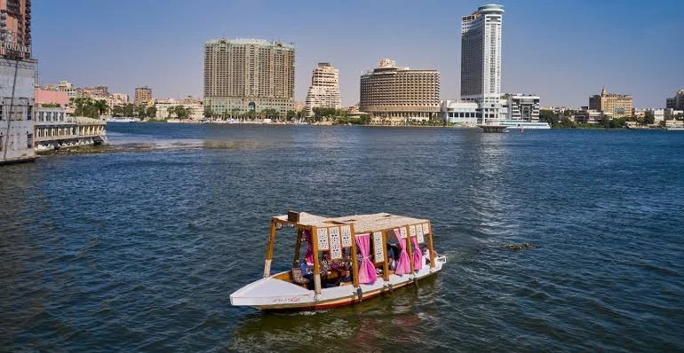 boat ride nile