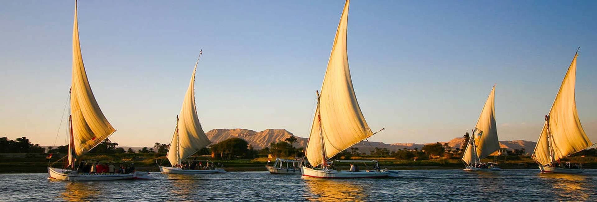 Private Tour to Giza Pyramids, Coptic Cairo & Felucca ride