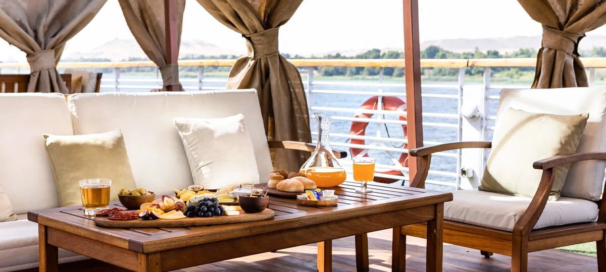 Nile Cruise Lunch Tour in Cairo