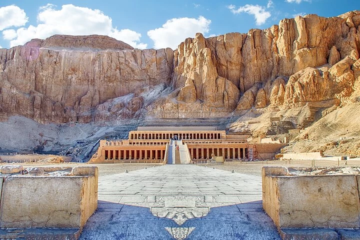 Luxor Valley of Queens & Hatshepsut Tour