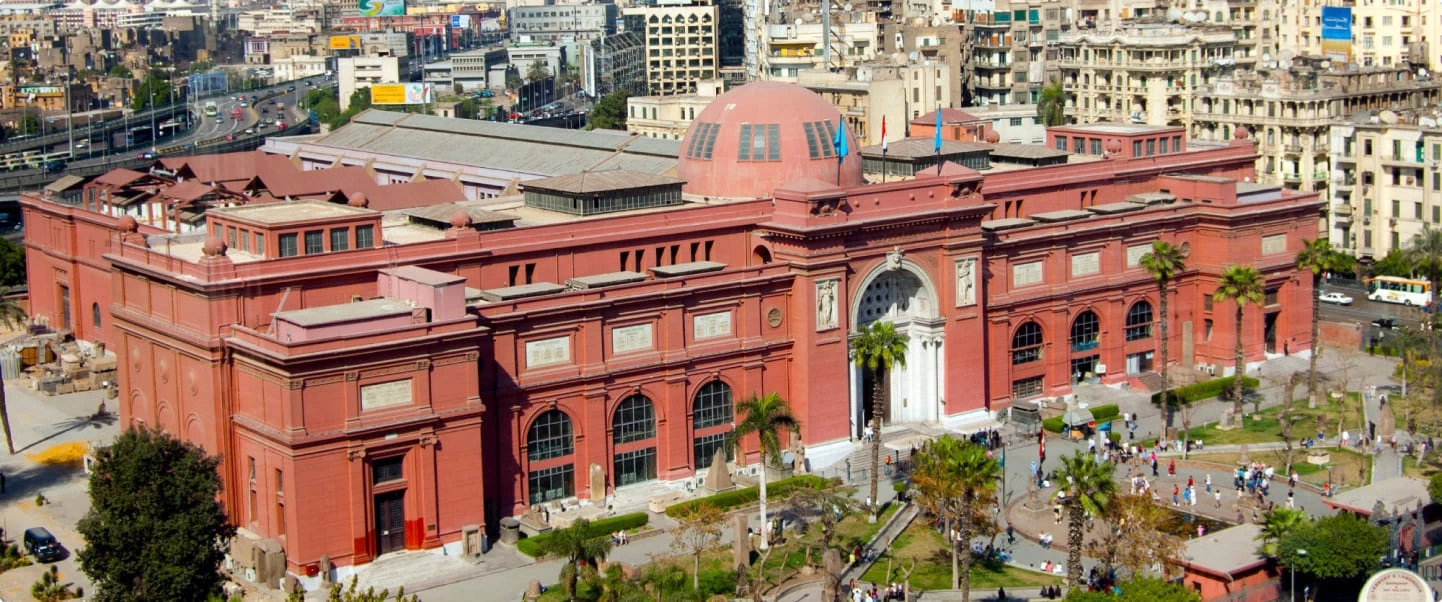 Egyptian Museum & Pyramids Tour from Sharm