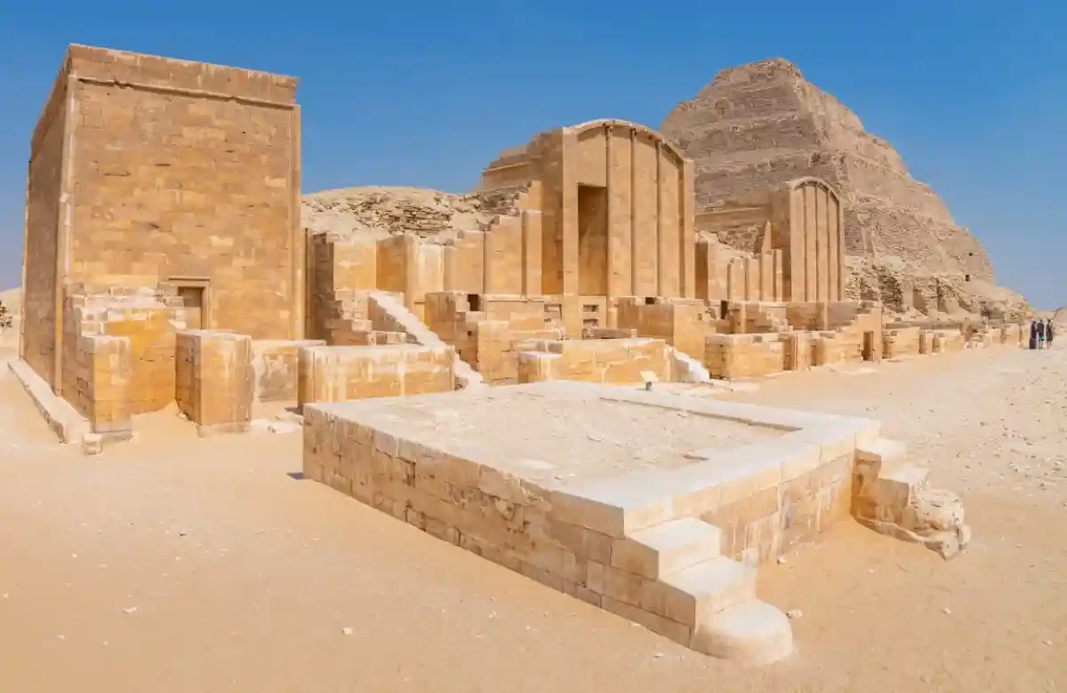 Giza Pyramids, Saqqara, and Boat Trip from Shram El Sheikh