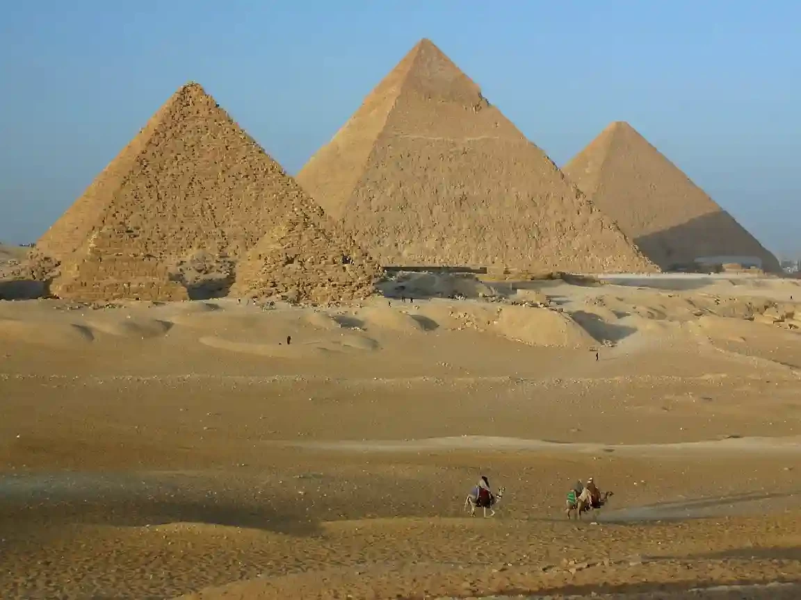 Great-Pyramid-of-Giza-Images