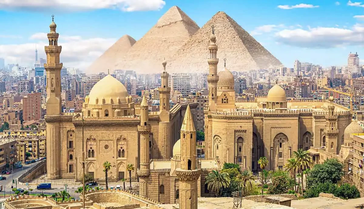 Sharm to Cairo 2 Days trip by Bus