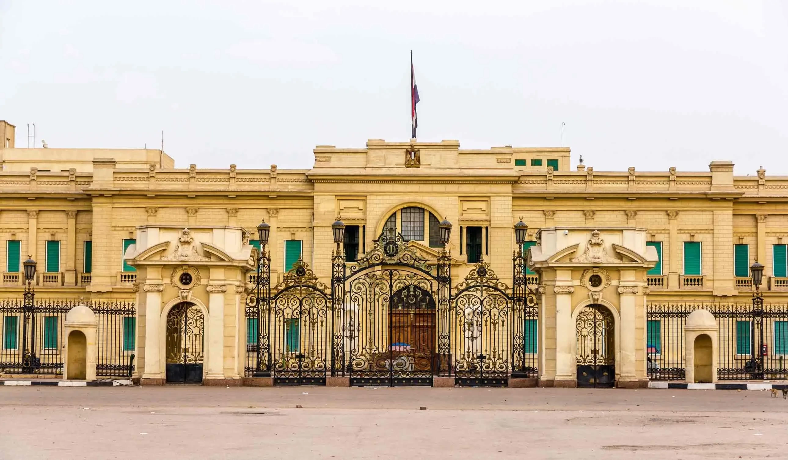 Explore Abdeen Palace Cairo
