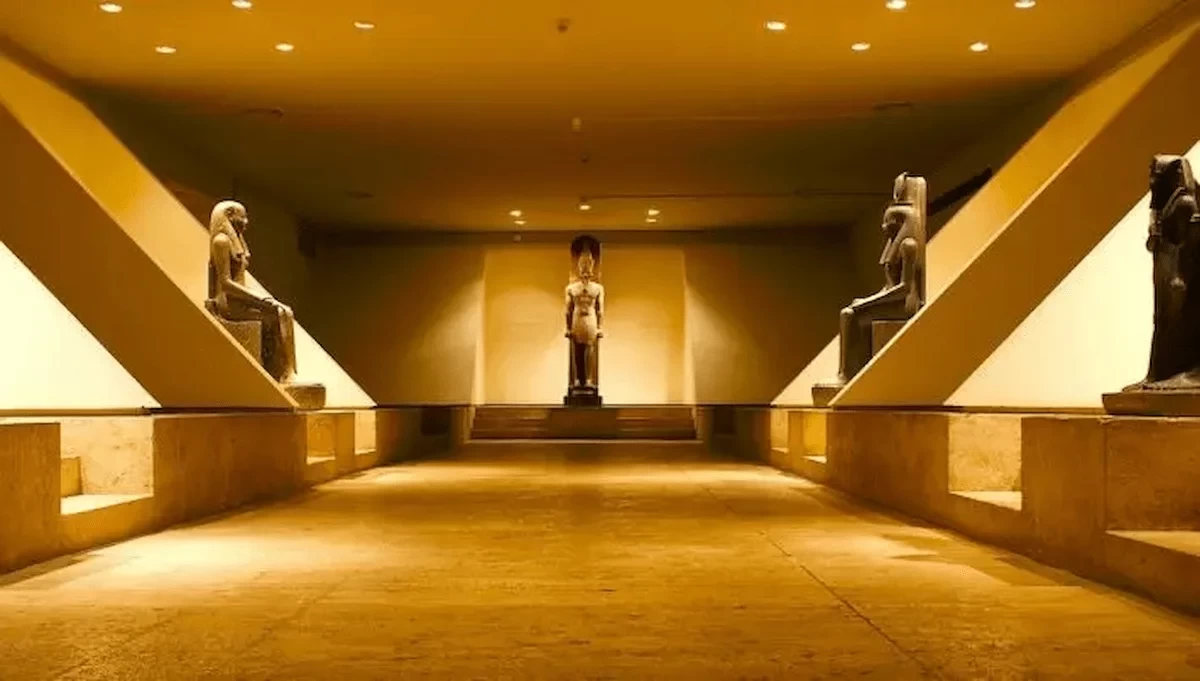 Visite privée d'une journée du musée de la momification du musée de Louxor et du temple de Karnak